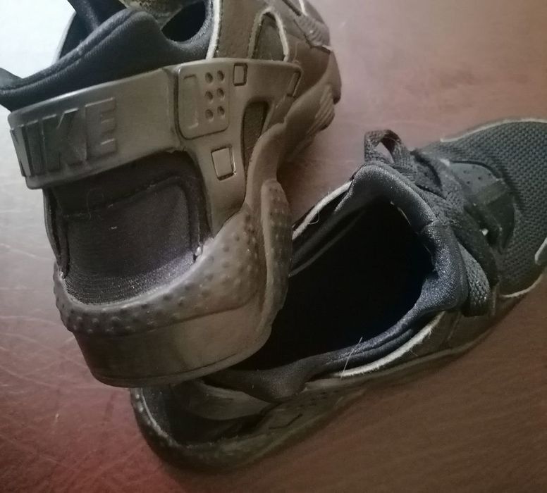 Кроссовки Nike Air Huarache.
