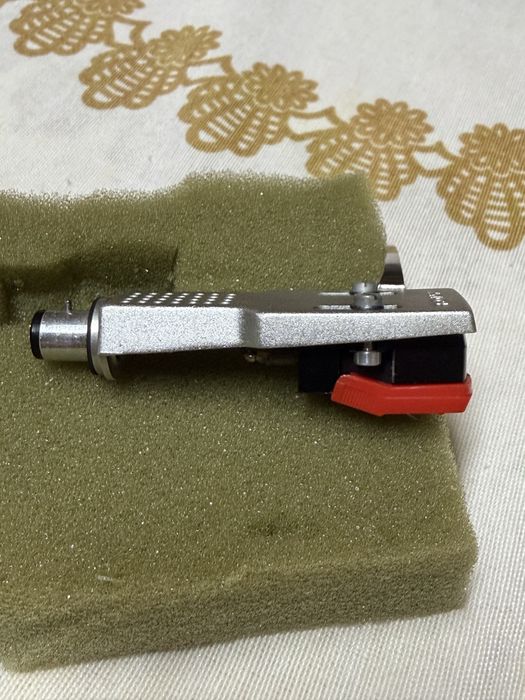 Headshell SONY  SH-135