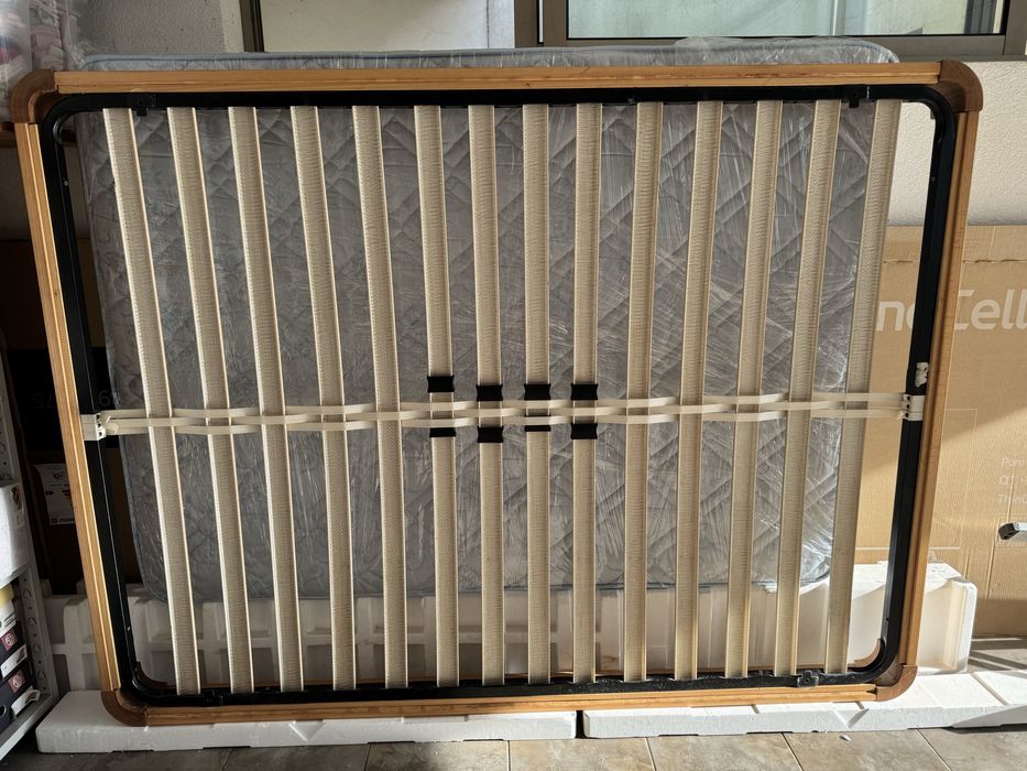 Estrado de cama de casal Pikolin