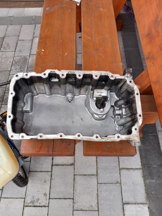 Misa oleju vw T5 2.0 tdi