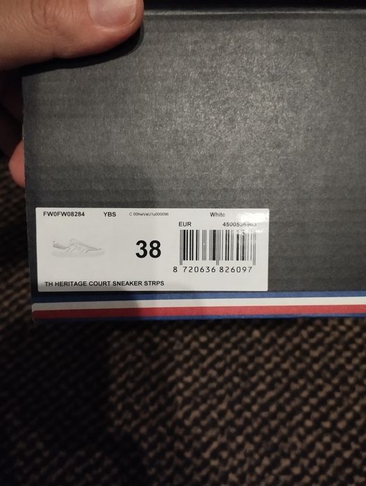 Tommy Hilfiger buty 38
