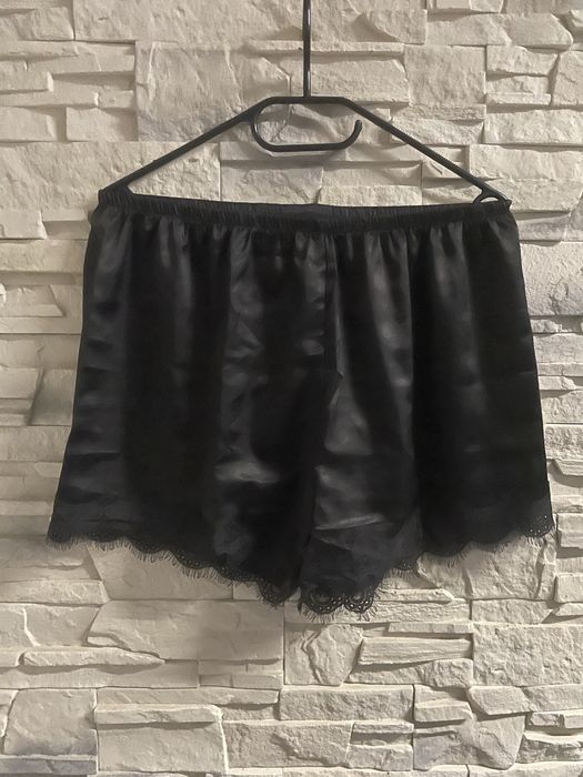 piżama czarna shein L