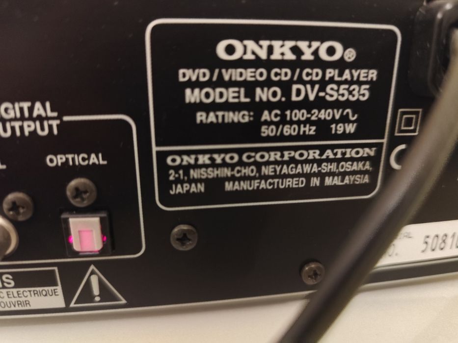 Odtwarzacz DVD CD Onkyo  dv-s535