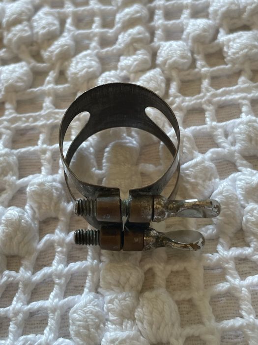 Boquilha e Abraçadeira para Saxofone Alto