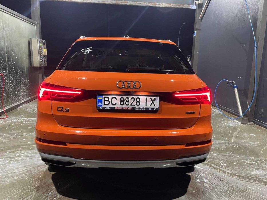 Ліхтарі Audi Q3 F3 2019-2021 USA Фари Оптика Ауді Ку3 Стопи задні