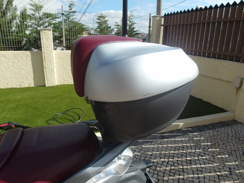 Scooter Piaggio Beverly 350 Impecável 29.700 Km