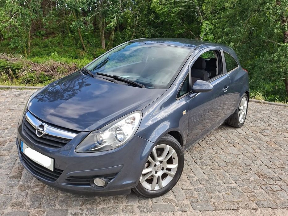 Opel Corsa 1.2 Black Edition