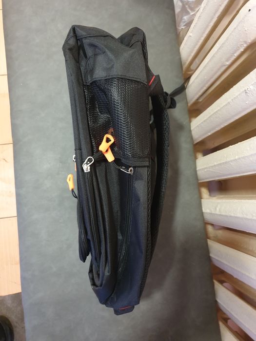 Рюкзак чорний міський