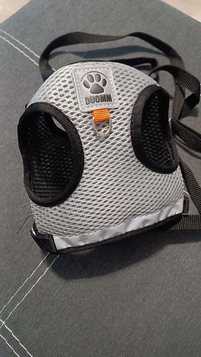 Шлейка для собак або котів