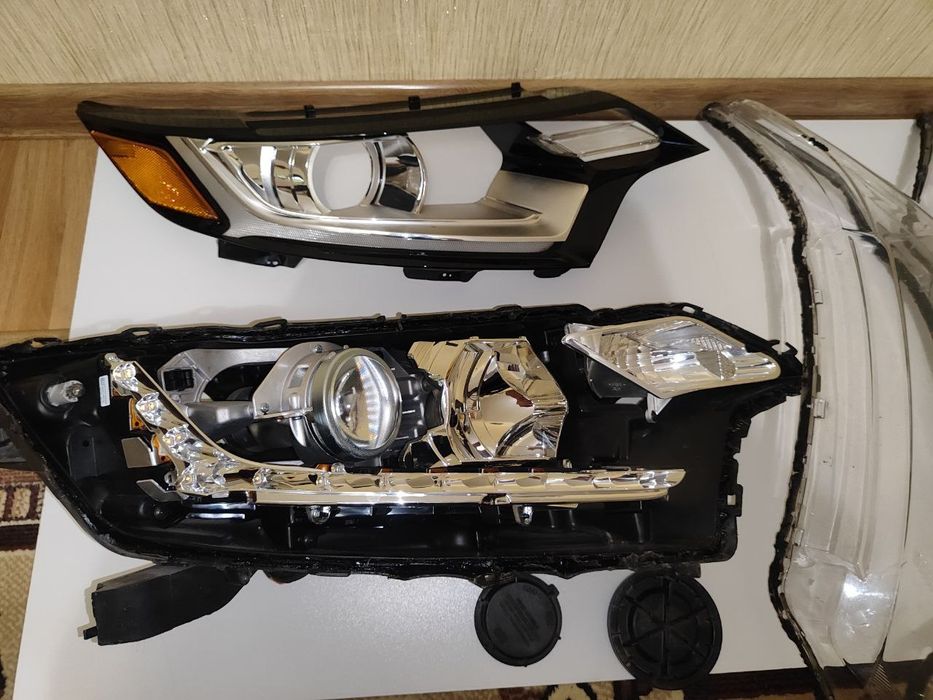 Фара Mitsubishi Outlander 3 права, ліва, 2017 рік