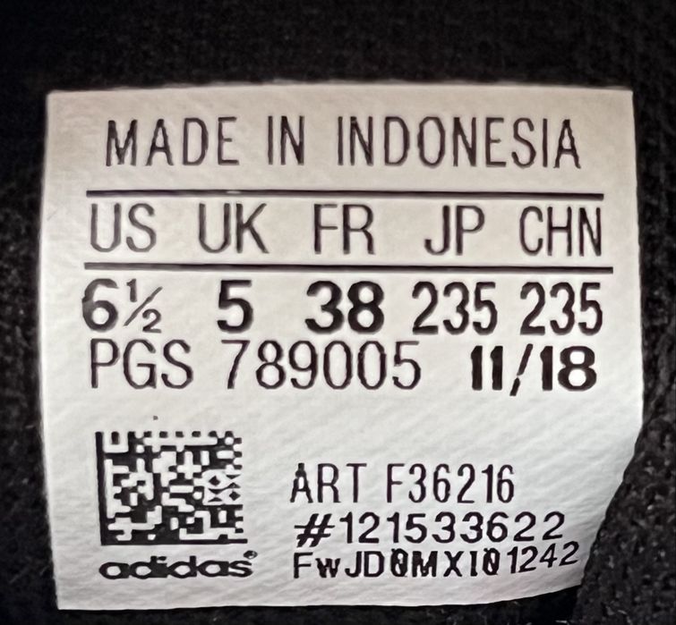 Кросівки жіночі Adidas Runfalcon