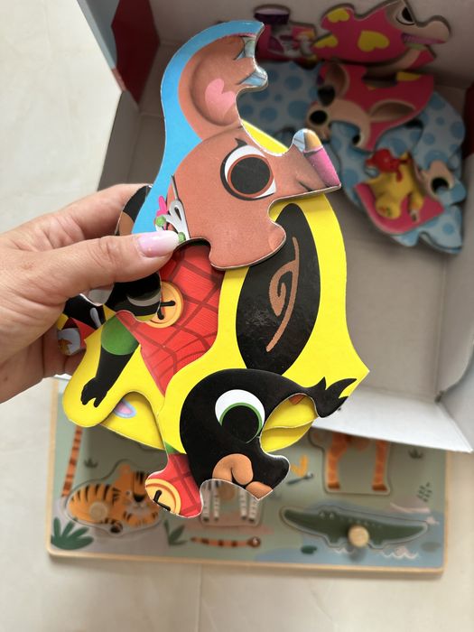 Zestaw puzzli i klocków