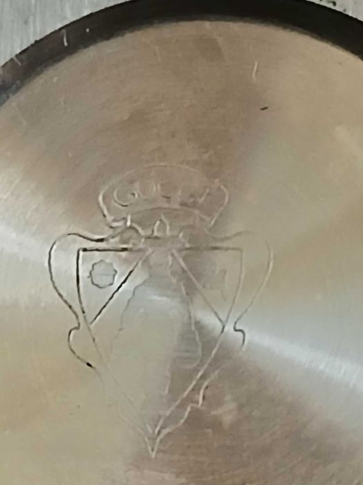 Часы новые унисекс классические GUCCI