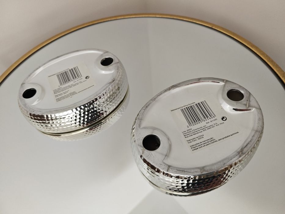 Conjunto saboneteiras novas