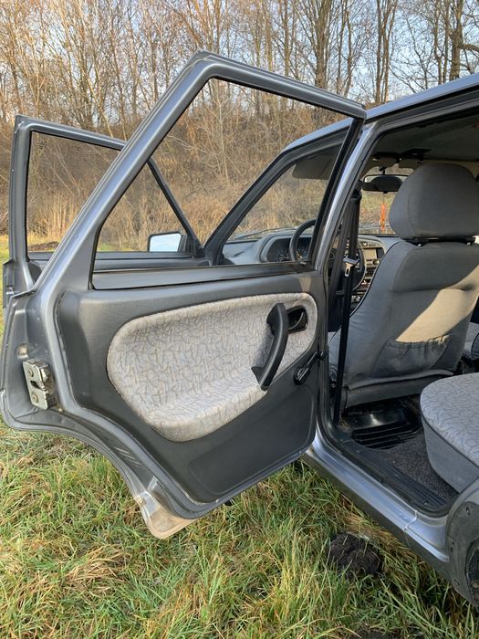 Ваз 21099  1.6 бензин 2008 рік стан нової машини