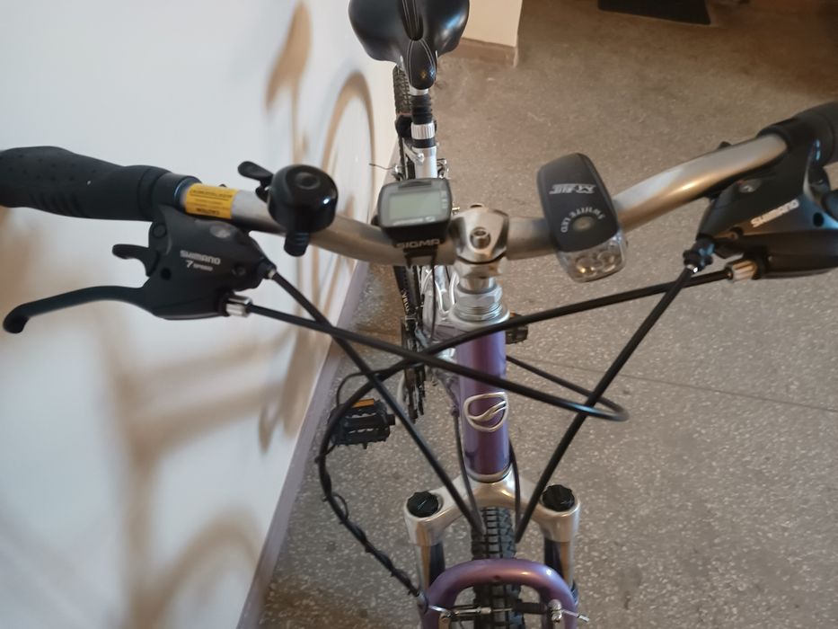 Rower trekkingowy Giant Sedona