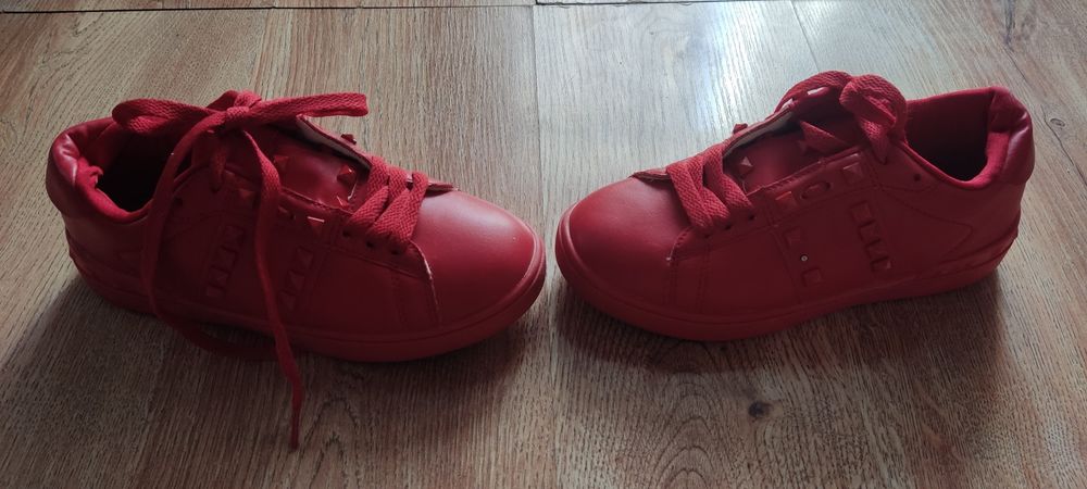 Buty z eko skóry 36