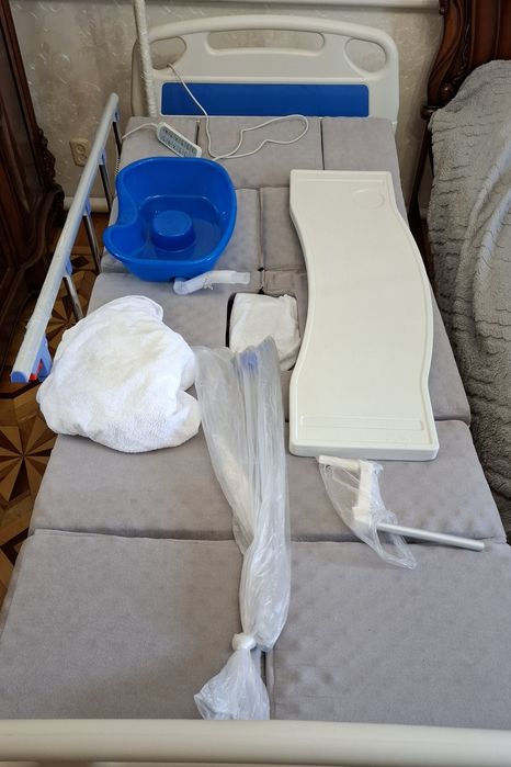 Продається медичне багатофункціональне ліжко