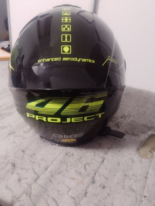 Kask full face .