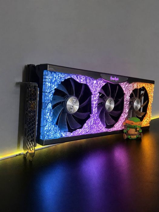 Мощная игровая видеокарта NVIDIA GeForce RTX 3090 24GB GDDR6X (Palit GameRock)