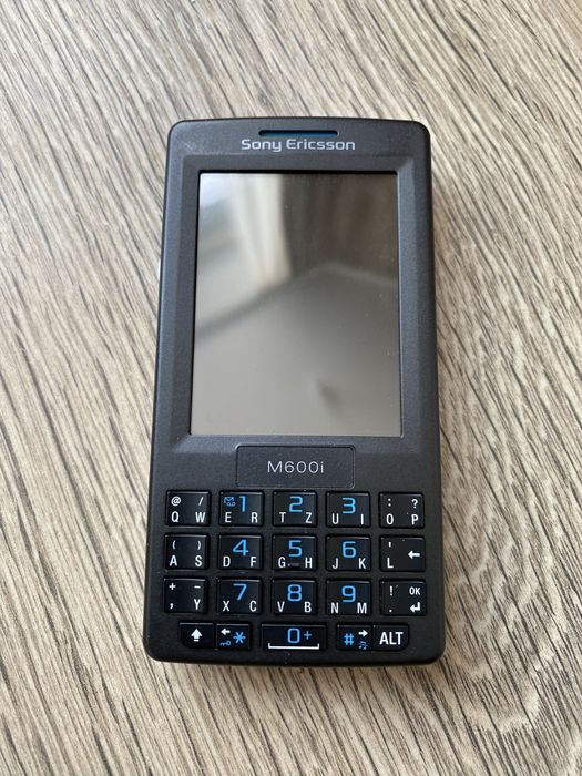 Sony Ericsson M600
