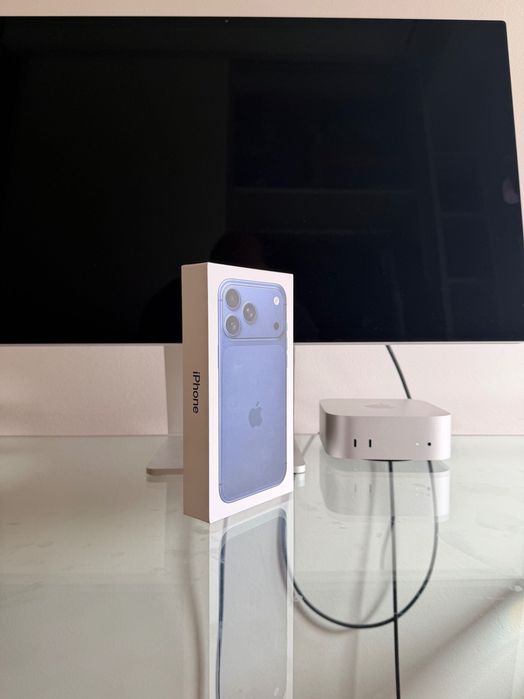 Iphone 17 Pro - 256 GB - Deep Blue - Novo e selado em caixa