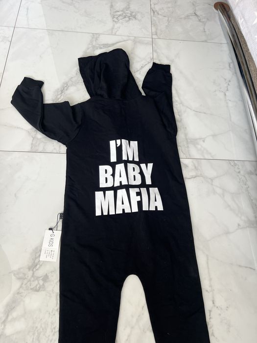 Продам новый комбинезон на мальчика