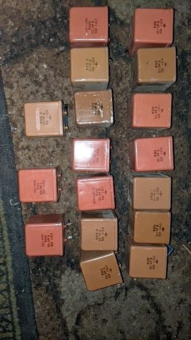 Конденсатор К73П-2, 400В, 10 мкФ