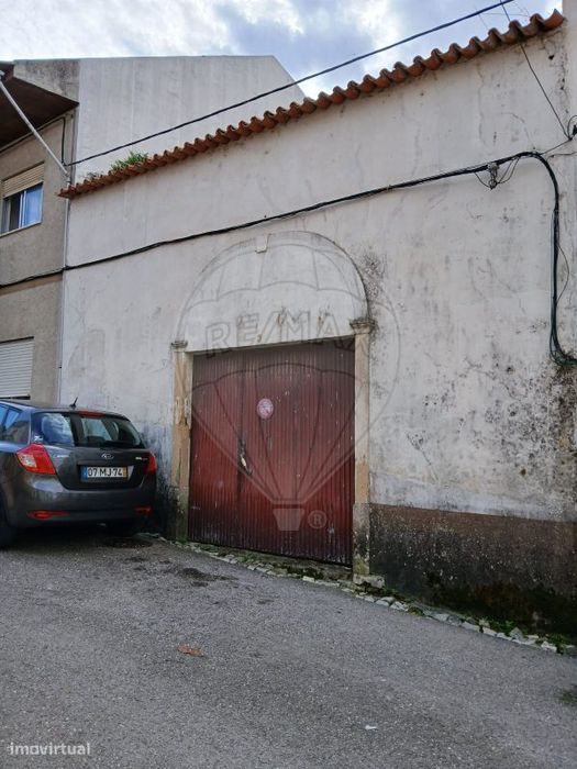 Arrecadação T2 para venda — Soure, Coimbra