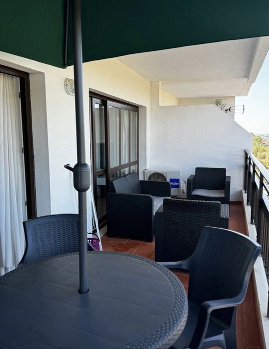 EXCLUSIVO | Apartamento com Vista Mar na Praia do Vau – Localização de Prestígio — Portimão, Faro