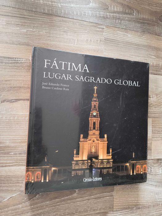 Livro - Fátima Lugar Sagrado Global (SELADO)