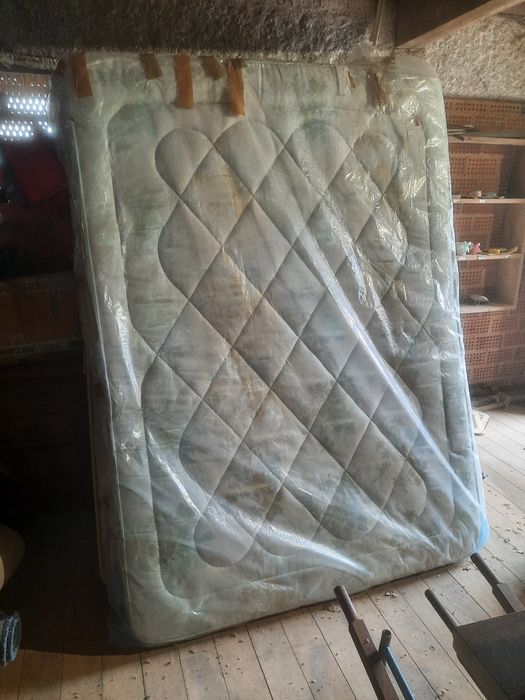 Colchões ortopédicos, carpetes em Travassós-Fafe