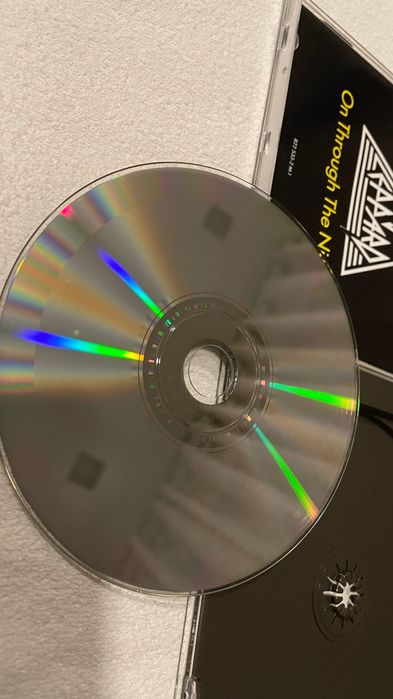 Cd - Def Leppard ‎– On Through The Night64552022030723122