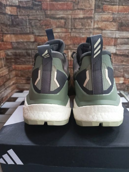 кросівки adidas terrex gore-tex (43р.27,5 см)