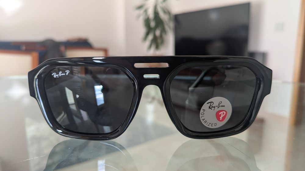 Óculos de sol Ray-Ban RB 4397