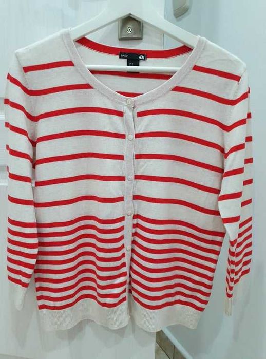 Sweterek biały w czerwone paski, H&M, rozm. M
