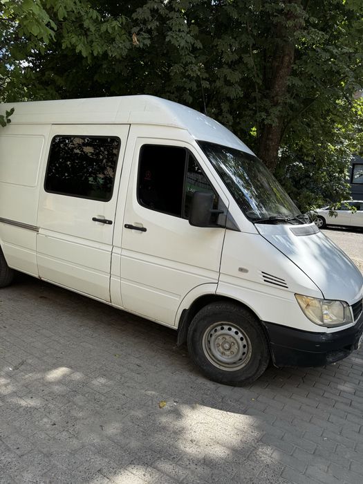 Mercedes-Benz Sprinter 313 CDI, 2005 рік — вантажопасажирський