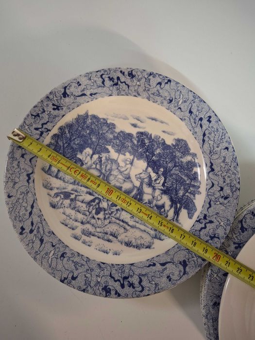 Conjunto de pratos