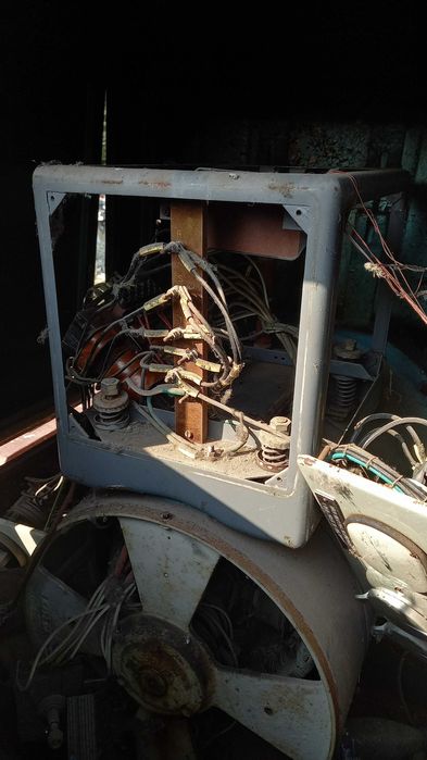 Продам трёхфазный дизельный генератор,на лафете