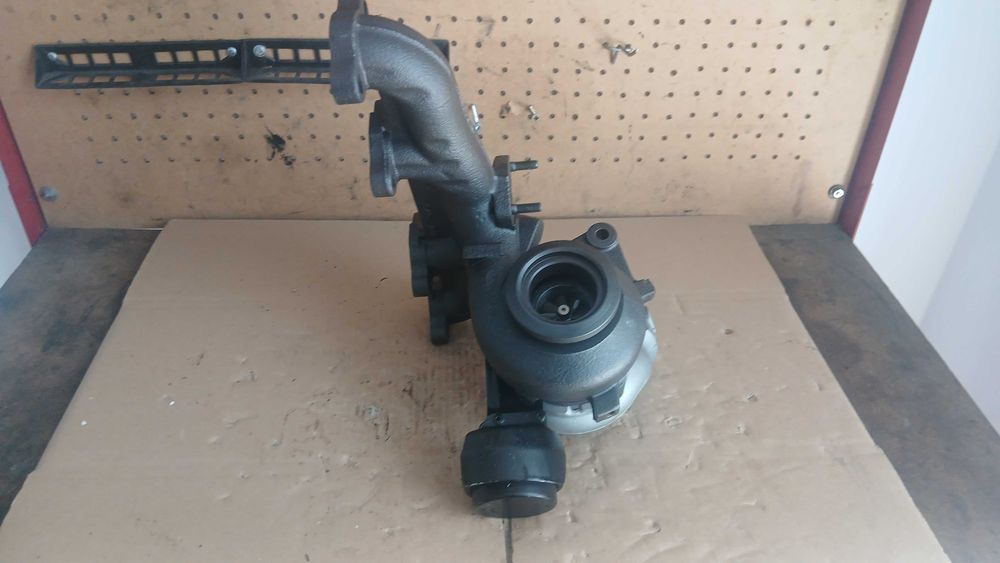 Turbo Vw Caddy III, Touran, Golf V / Skoda Octavia II / Audi A3 / Seat Leon II  54399700071