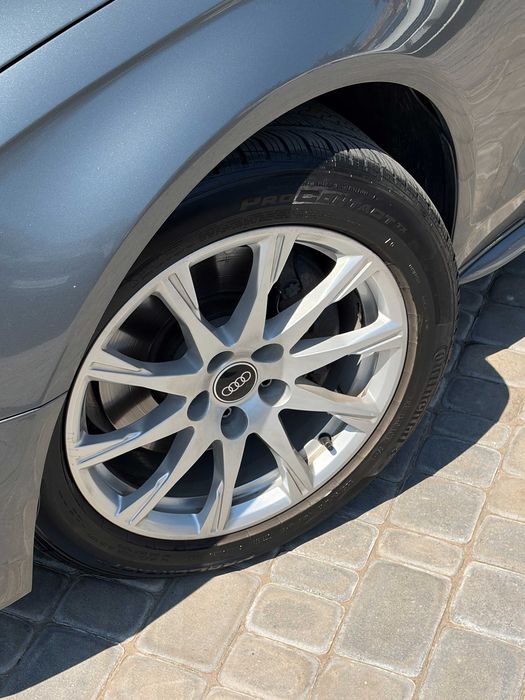 Продам Audi A4 S-Line 2014 рік можлива розстрочка,кредит,обмін!