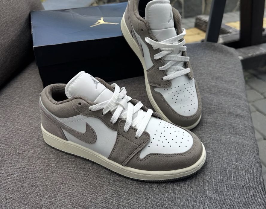 Кросівки Nike air jordan