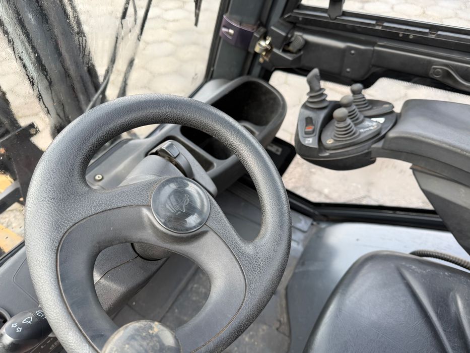 Wózek Widłowy Lindę H16T Gaz Triplex Kabina