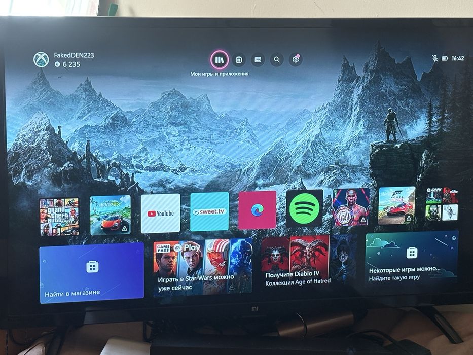 Приставка Xbox one x