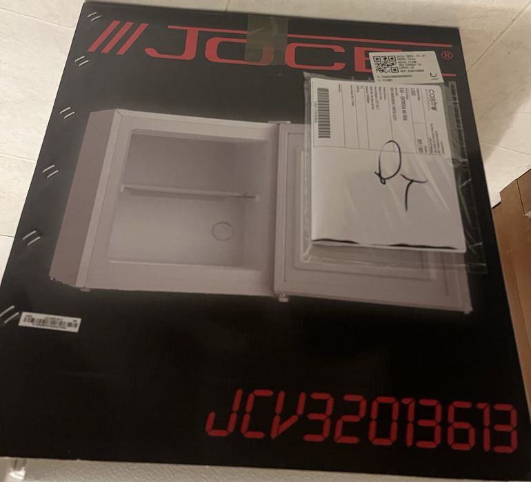 Arca Congeladora Vertical Jocel 32L (Usado: 1 ano)