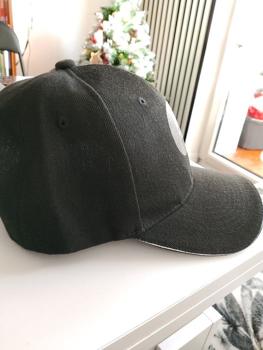 Czapka z daszkiem
