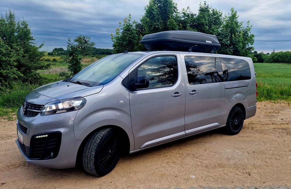 WYNAJEM BUSA OPEL vivaro 9 osobowy