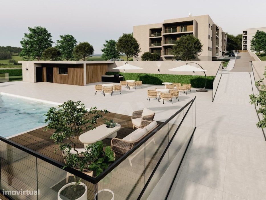 Apartamento T2 novo com piscina e excelentes acessos em Leiria.