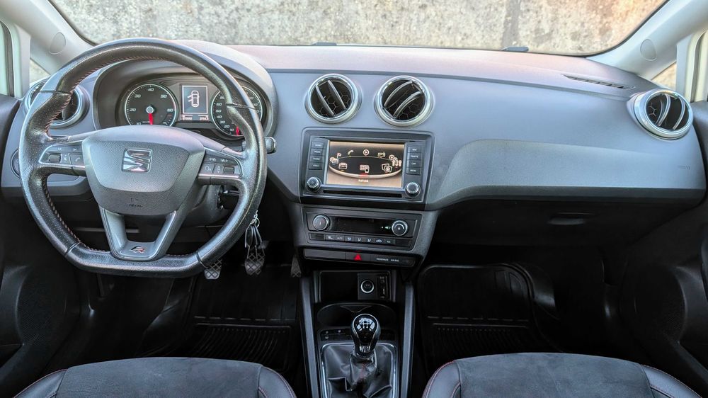 Seat Ibiza ST 1.4 TDI FR 105 - Oportunidade!