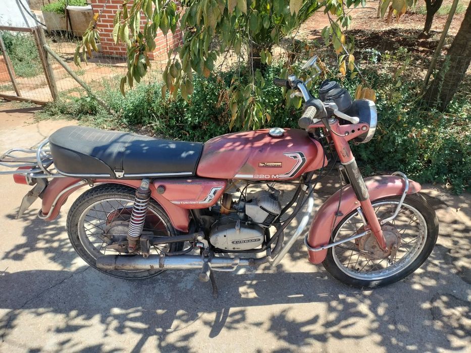 Moto clássica 50cc